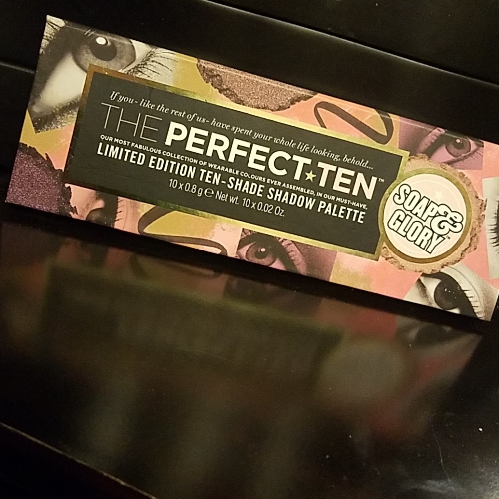 Soap and glory eyeshadow pallet